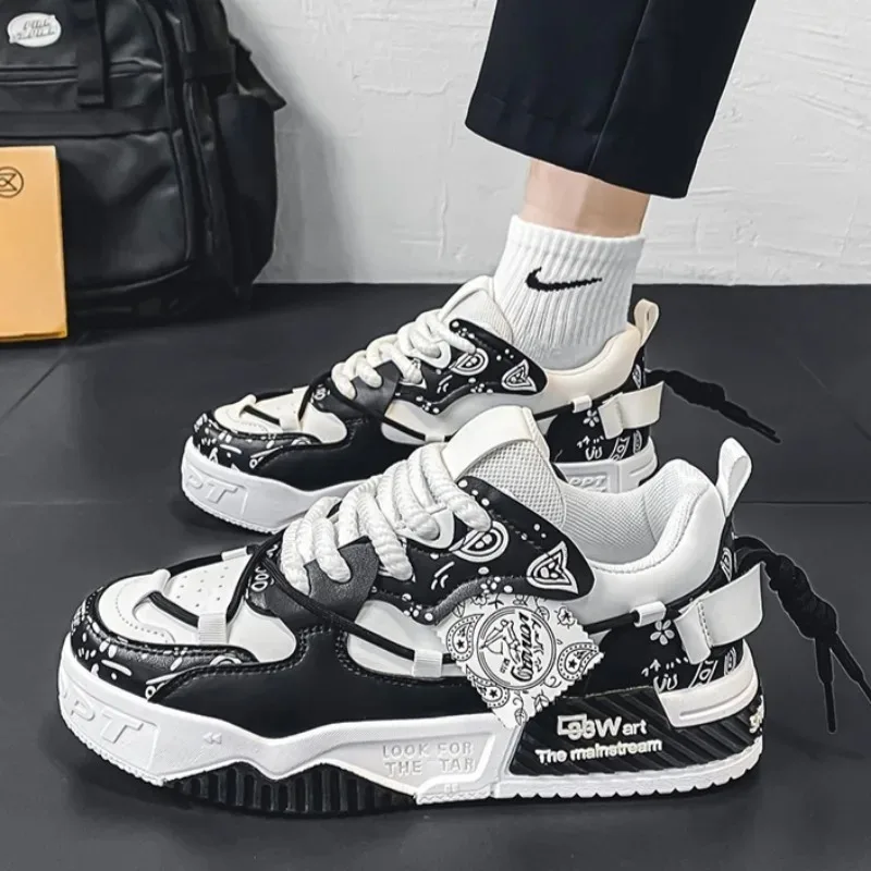 2024 New Autumn Men's Shoes Men Platform Sneakers for Men Trend Design Graffiti Skateboard Shoes Patchwork Sneaker Zapatillas