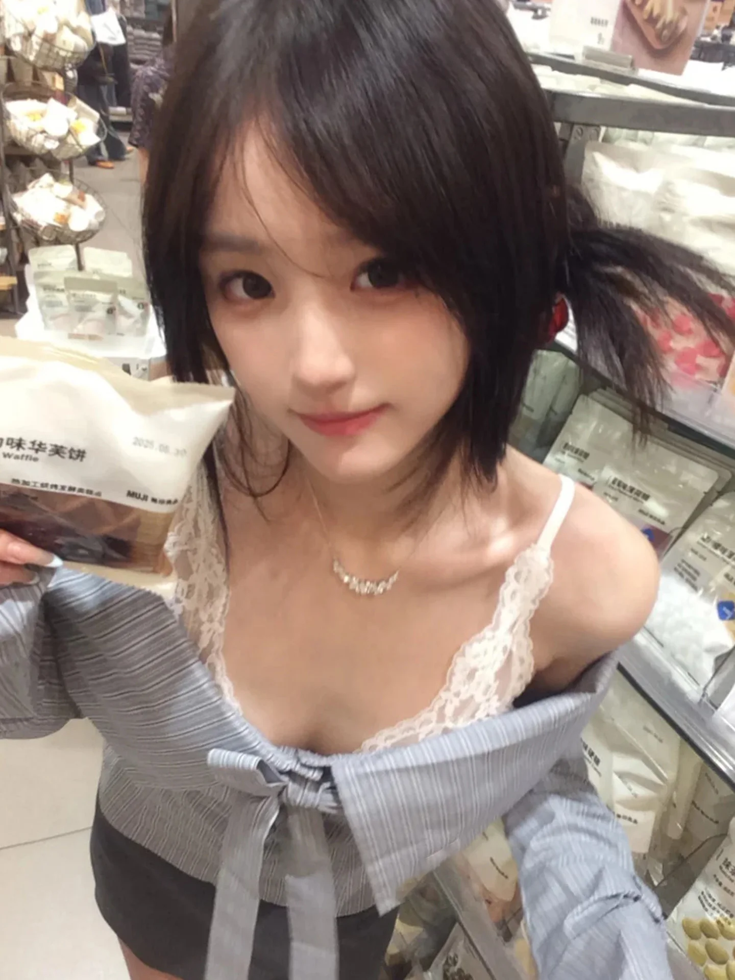 

Long Sleeved T Shirt Graphic Womens Summer Cotton Patchwork Flutter Sleeve Airy Quickdry Girl Light Sleek Commute Streetwear Ins