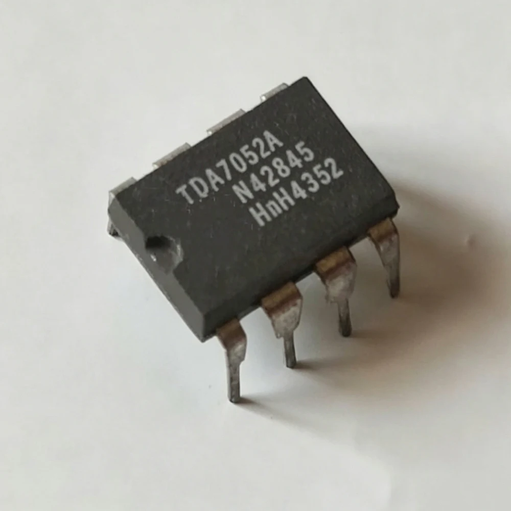 10pcs/lot TDA7052A TDA7052B TDA7052 DIP-8 In Stock