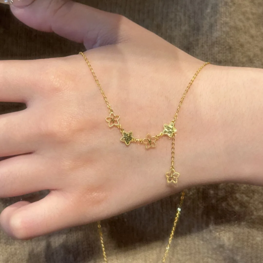 قلادة على شكل نجمة متألقة رومانسية راقية فاخرة على الموضة للنساء جديدة في سلسلة مجوهرات للحفلات ذات ياقة شرابة ساحرة #2