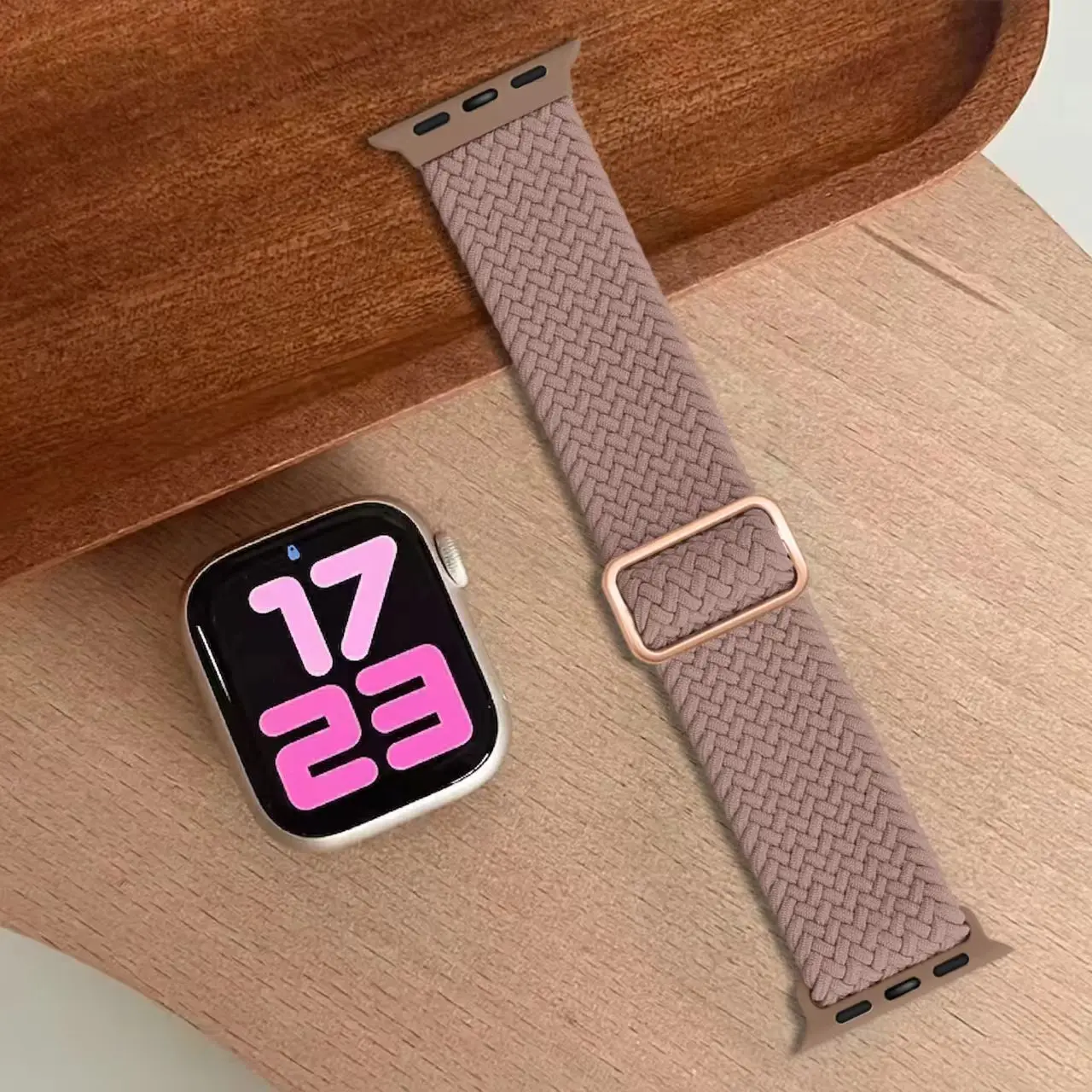 Verstelbare nylon band voor Apple Watch Ultra 3-2-1 49mm 44mm 45mm 40mm 41mm 42-46mm Lichtgewicht en comfortabele geweven nylon band