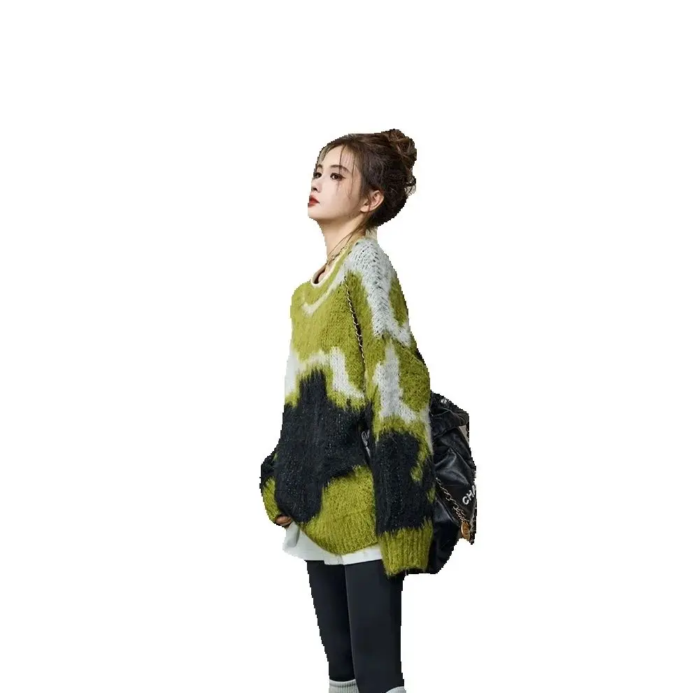 Autumn Winter New Irregular Black Green Contrast Sweater Women Loose Slim Casual Versatile Comfortable Pullover Long-Sleeved Top