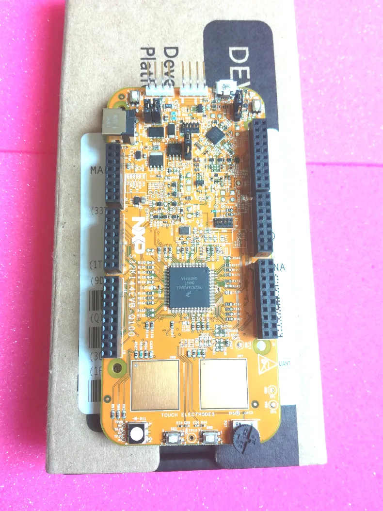 Spot S32K144EVB-Q100 S32K144 Development Board DEVKIT-MOTORGD MPC5744P MTRDEVKSPNK144