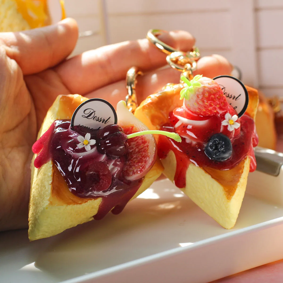 Artificial Triangle Cake Fruit Pizza Fake Food Model Dessert Keychain Pendant Simulation Shop Window Decoration Props Home Decor
