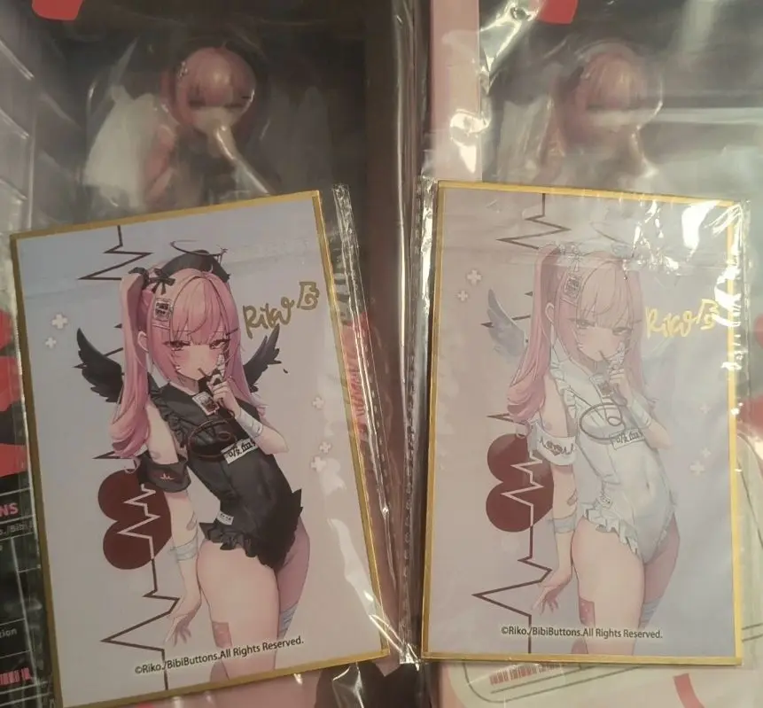 En Stock, botones Bibi originales y genuinos, entrenario, cuidador, amor nocturno con luz de luna, figura a escala 1/6, modelo de regalo coleccionable