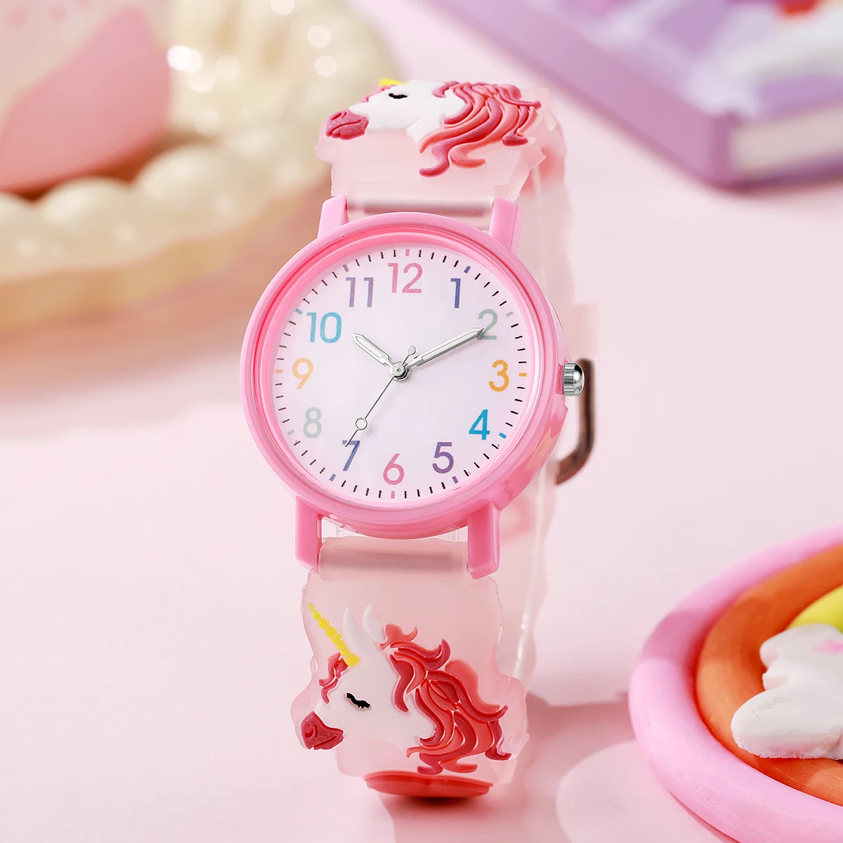Fashion cute children's watch unicorn pattern color scale, suitable for daily school wear, Christmas gifts