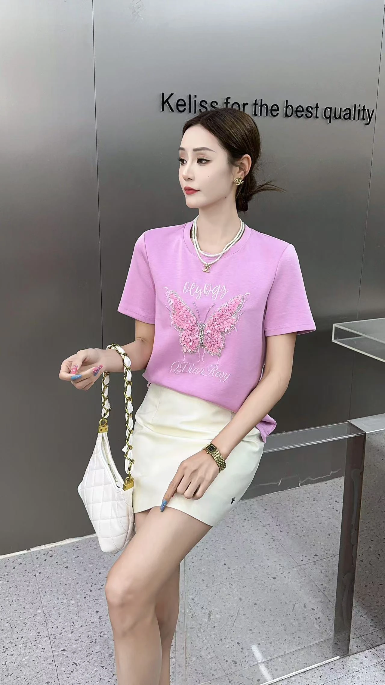 Spring Sle Loose Fit ort Sve Women's T-irt Age-Defng  Embroidery Faionable Print Cotton Casual Top