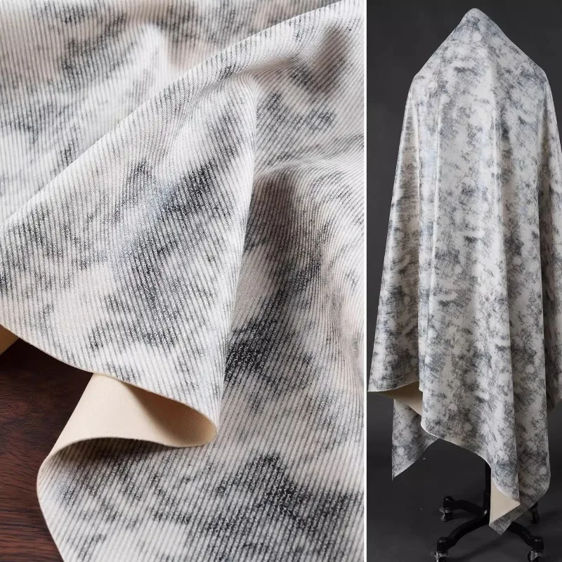 Tela de microgamuza bronceada de sarga, color beige con efecto tinta, estilo chino, elástica, para vestidos, bolsos, prendas de vestir, material para manualidades DIY y decoración del hogar, de moda.