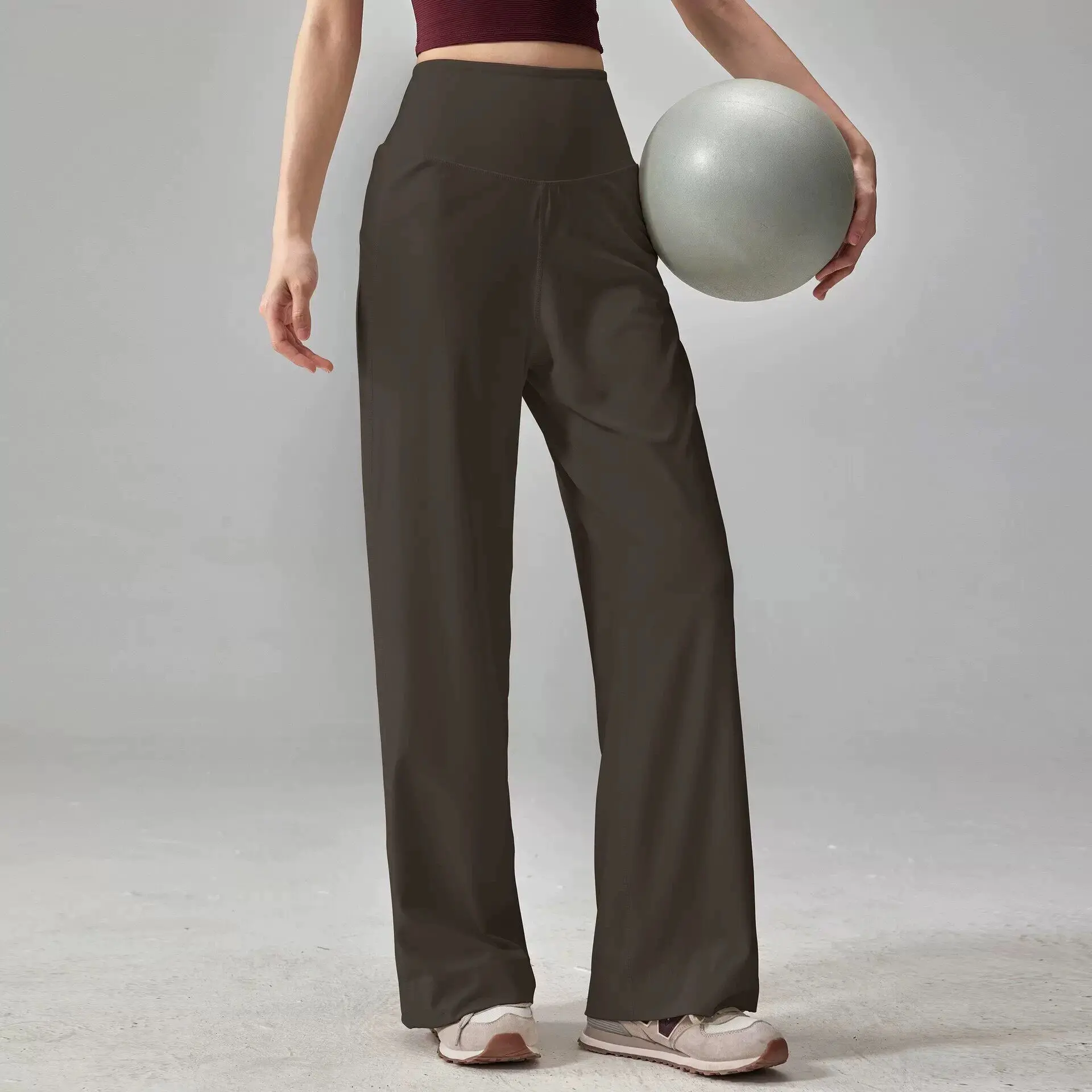 Pantalon large sportif taille haute pour femme, respirant et décontracté, idéal pour les activités de plein air