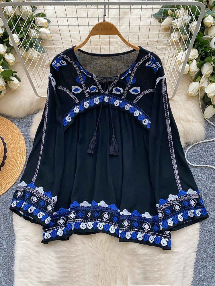봄 가을 아트 레트로 수 놓은 블라우스 탑 여성의 새로운 레이스 업 경적 슬리브 세트 다목적 루즈 캐주얼 탑 여성 D17