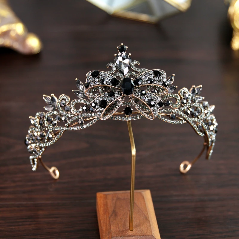 Crown Headwear New Bride Wedding Hair Jewelry Crown Retro Baroque Court Style Queen Crown Unique Bowknot Birthday Crown