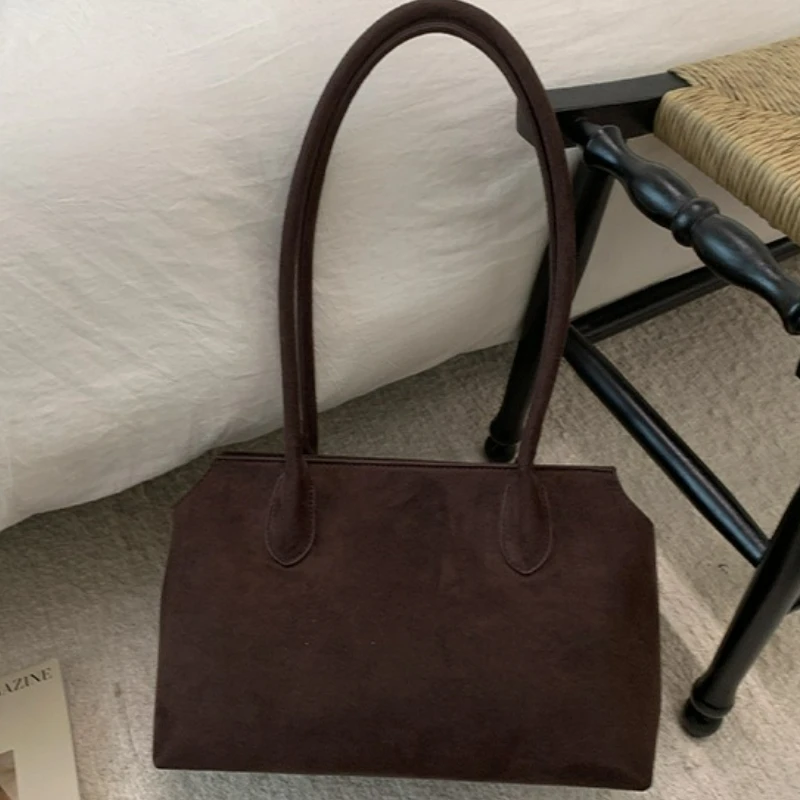 

Модная винтажная замшевая универсальная сумка на плечо, женская осенне-зимняя новая модная сумка с ручкой, текстурированная повседневная стильная дорожная сумка