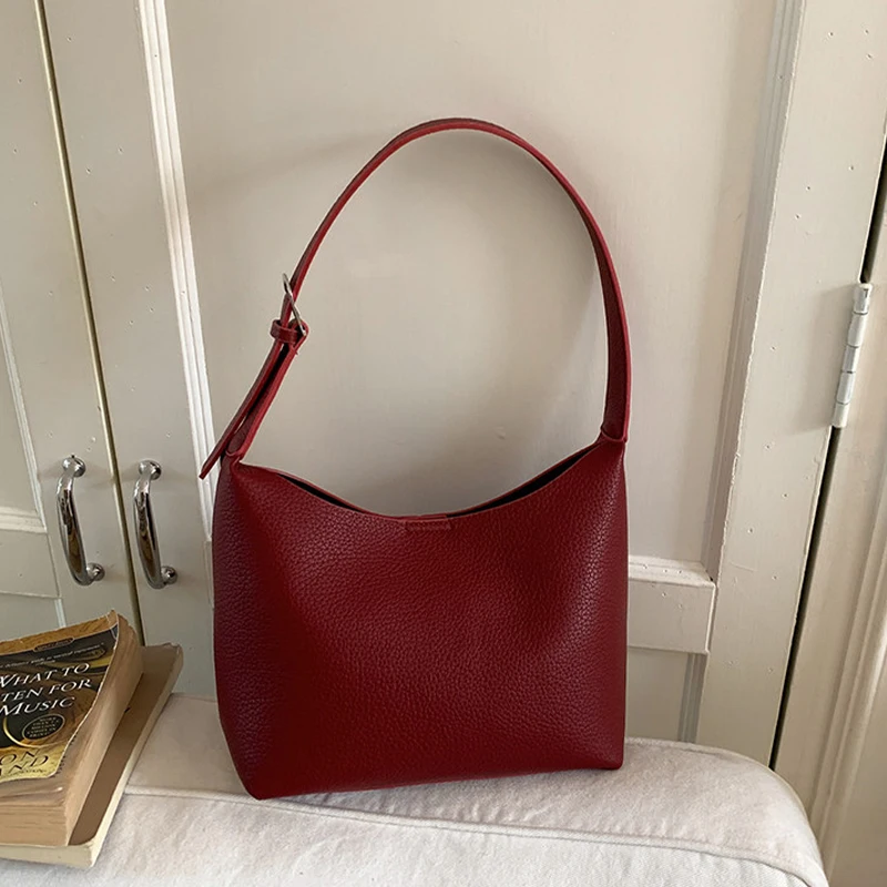 Red Mother and Child Bag for Women 2026 Spring New Casual Magnetic Button Shoulder Bag PU Leather Soft Popular Crossbody Bag