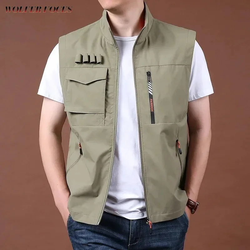 Professional Man Sports Mountaineering Sleeveless Jacket Fishing Vests Motorcyclist Tactical Men Vest Summer Fashion Hunting Zip