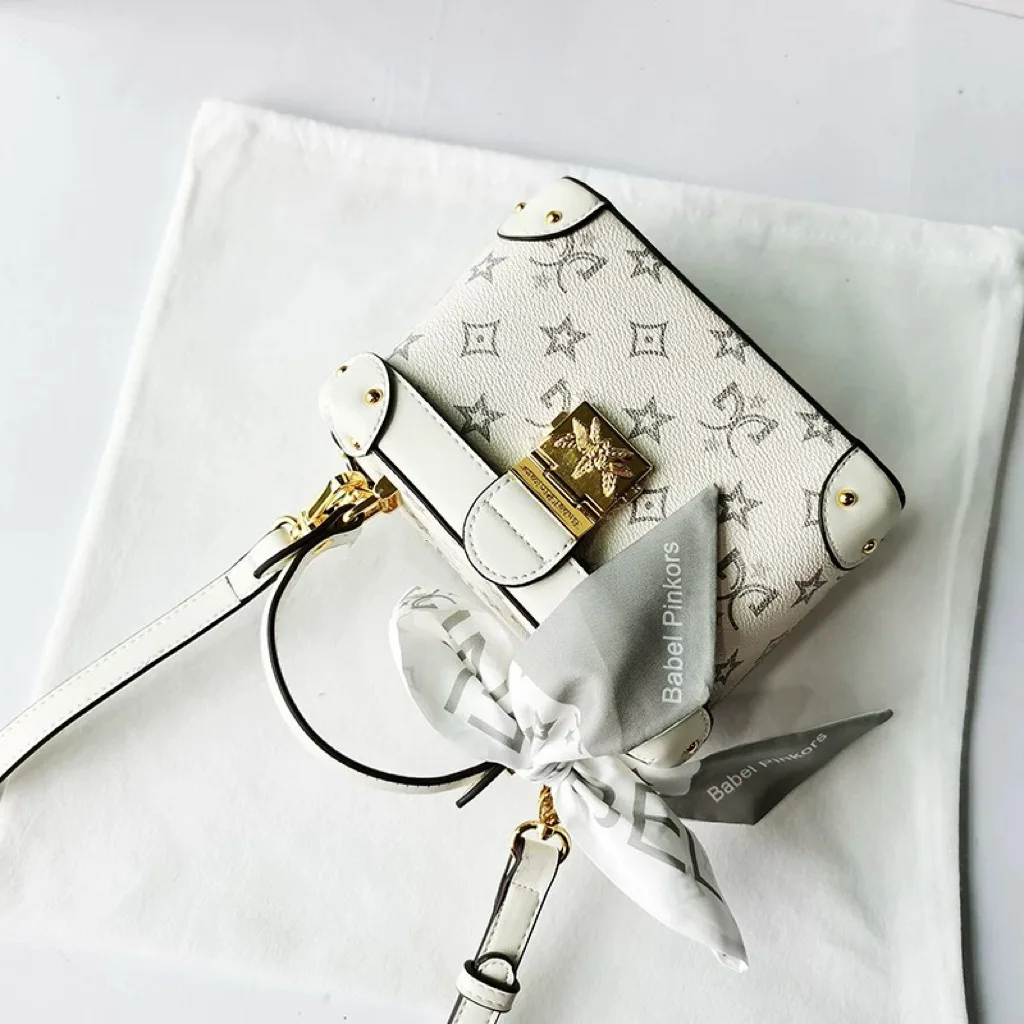 

Timeless Vintage Designer Diaper Bag For Women Luxury Leather Tote Large Capacity Elegant Crossbody Shoulder Bag Simple