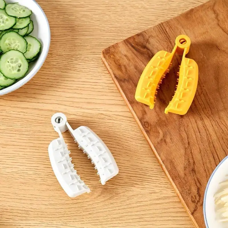 2 PCS Cut Resistant Kitchen Hand Guard Food Safe Plastic Clip For Slicing Grating Chopping Vegetables Prevents Cuts