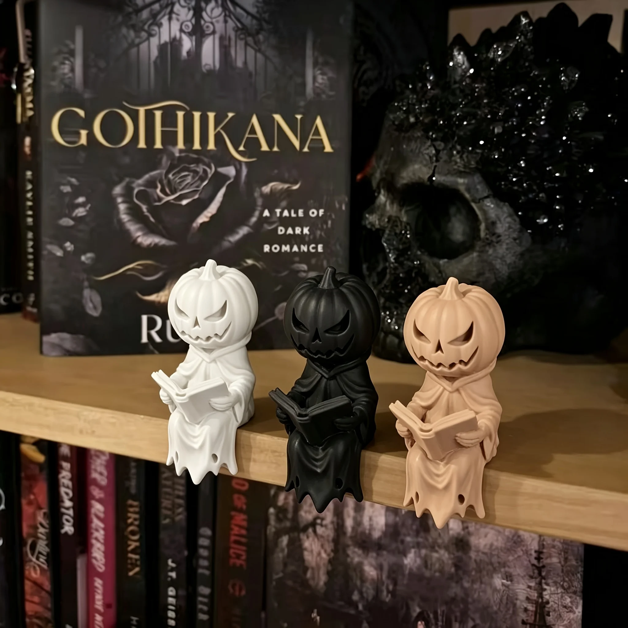 Halloween Gothic Pumpkin Reaper Reading Book Figurine 3D Printed Spooky Ghost Statue Shelf Edge Sitter Home Decor for Fall Party