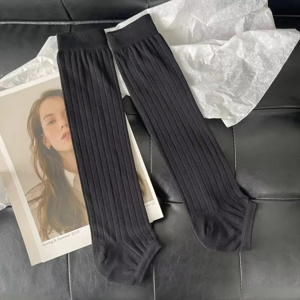

Fashion Cotton Vertical Stripes Leg Socks High Tube Comfortable Calf Socks Breathable Women Daily Sock