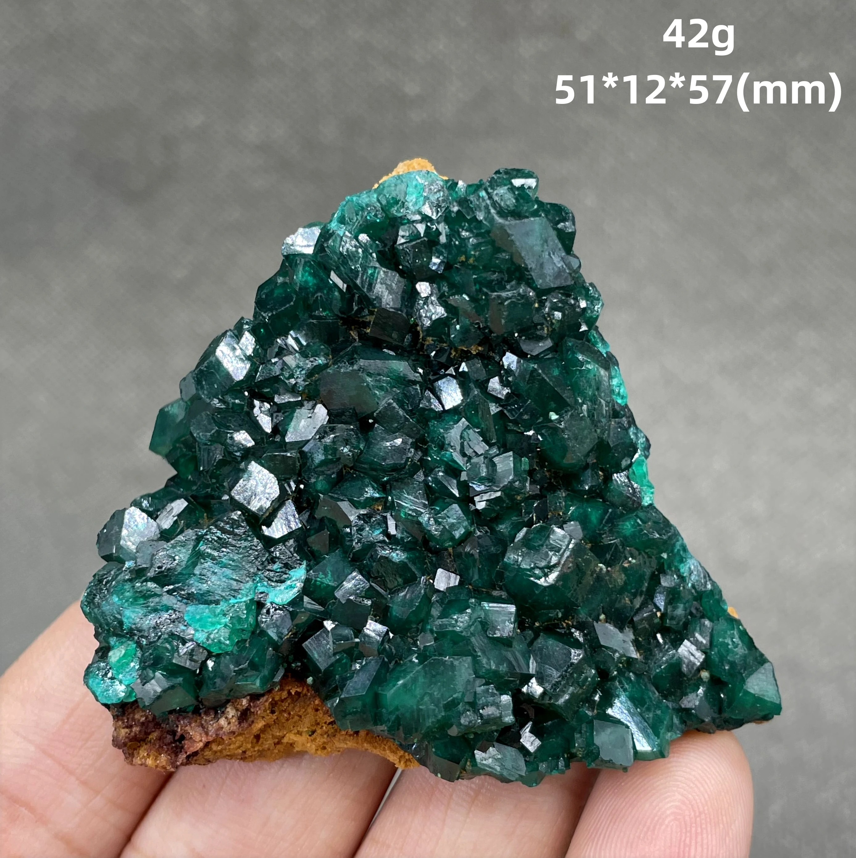 

Very rare! 100% Natural Congo green Dioptase Mineral specimen stones and crystals quartz