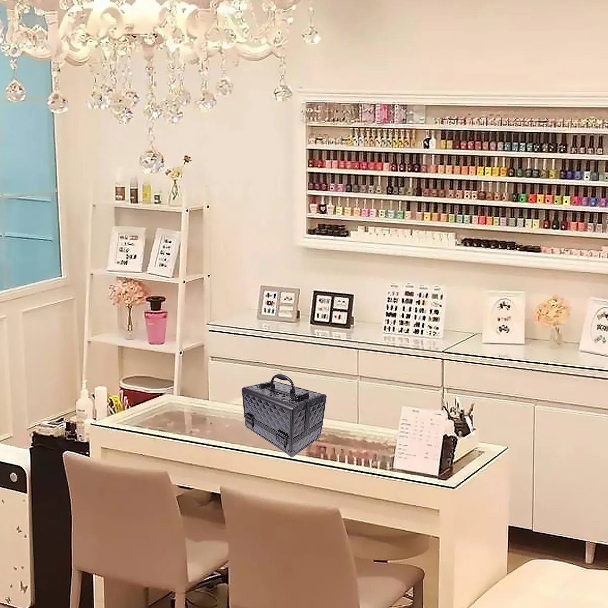 

Large Capacity Metal Box Two-Tier Makeup Organizer with Stylish Carry Handle for Salon Professionals Home Bathroom