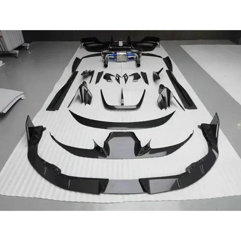 عالية الجودة Peect صالح Msy نمط ألياف الكربون الجافة الجبهة الشفاه الجانب تنورة الناشر الخلفي سبويلر العادم ل F-errari F8 الجسم أطقم #2