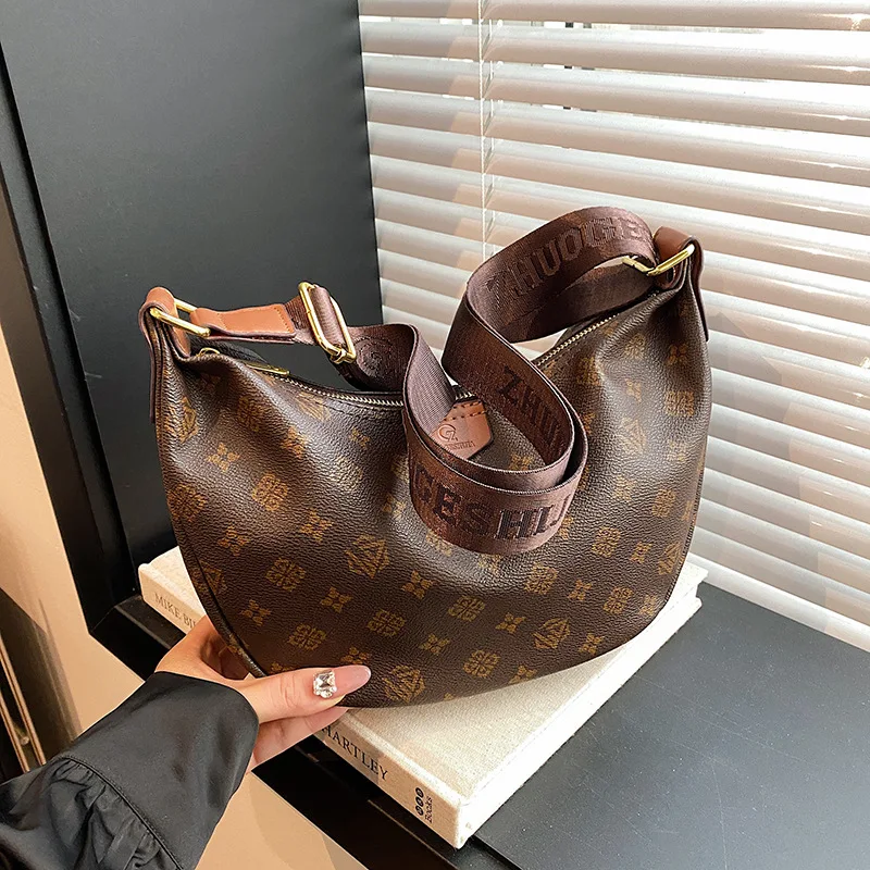 Cross-border Retro Color Block Jiaozi Bag New Fashion Large Capacity Crescent Bag Casual Shoulder/Sling Bag