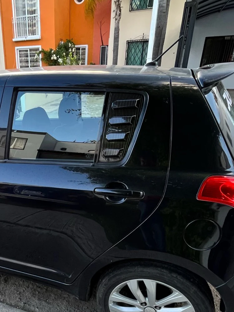 

Декоративные накладки на задние окна (жалюзи, вентиляционные решетки) для Suzuki Swift 2005-2010, аксессуары для стайлинга автомобиля