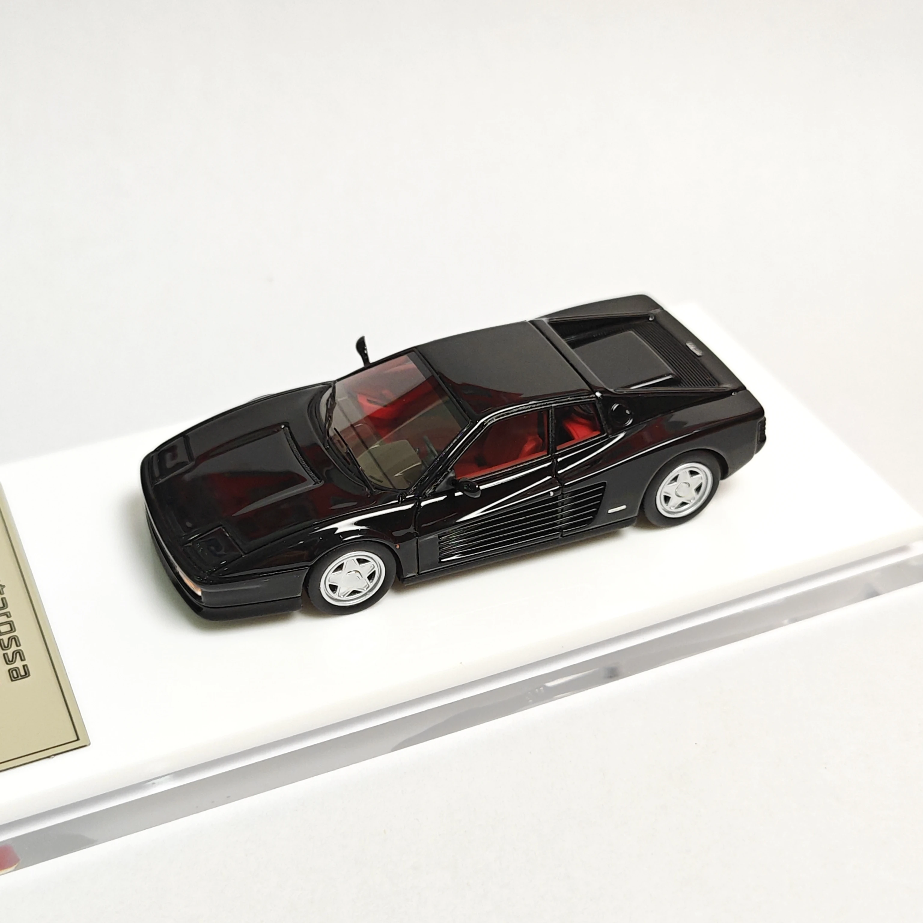 DMH 1:64512TR Tesla Tarossa Red Resin Car Model Collection Gift