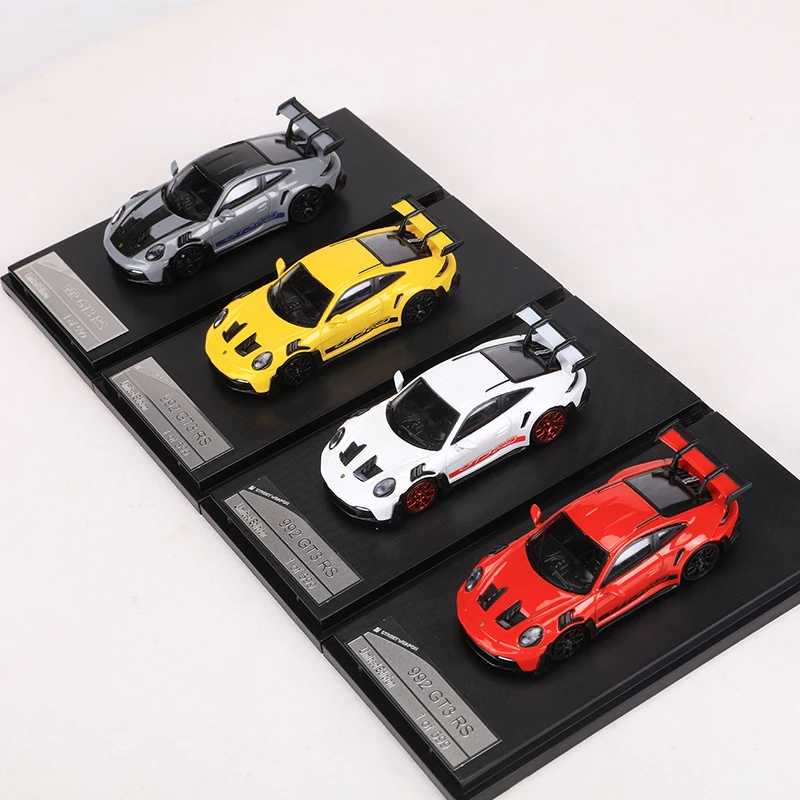 SW 1:64 911/992 GT3 RS modello di auto in lega