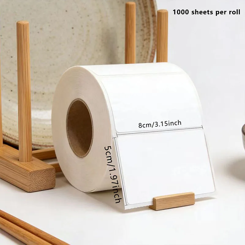 A roll of white label paper, suitable for printing and transporting labels, suitable for schools and offices