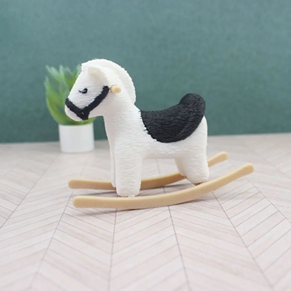 Doll House Furniture 1/12 Dollhouse Mini Trojan Horse Realistic Mini Rocking Horse Chair Funny Portable Decoration