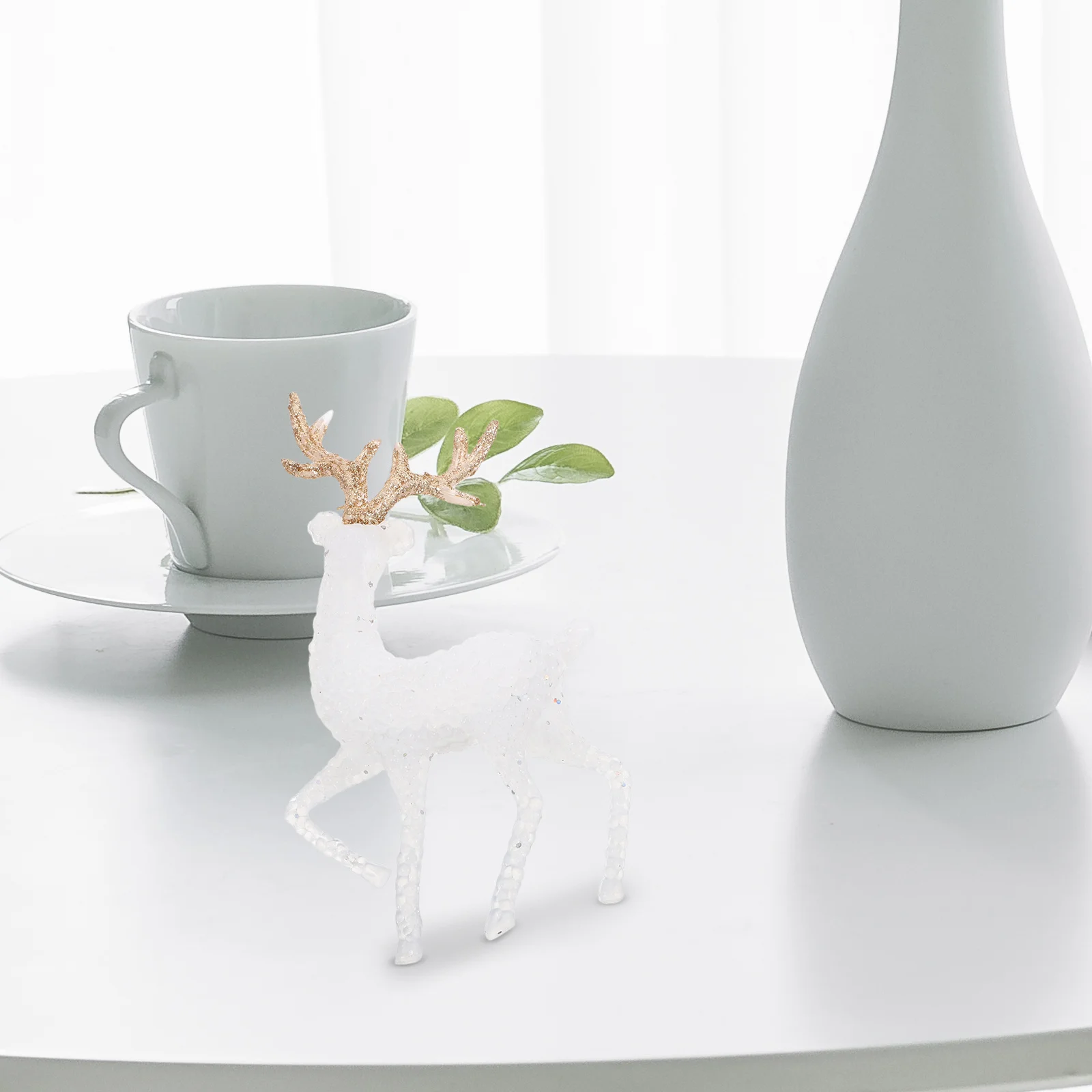 

Reindeer Table Decor Christmas Scene Decoration Snow Crystal Ball Decorations for Ornament