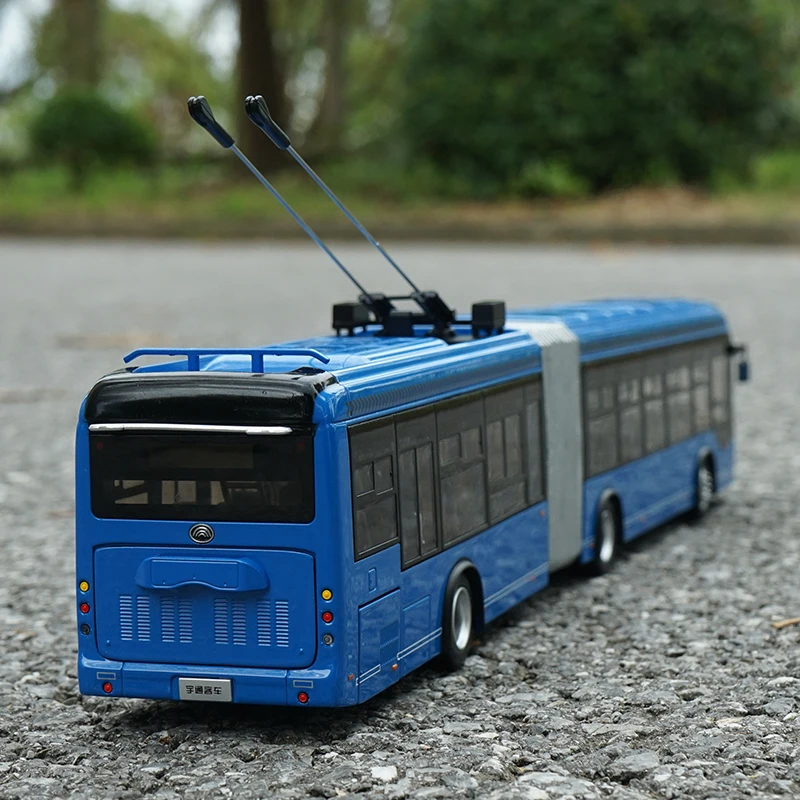 1:42 Skala Yutong Bus Shuangyuan Trolleybus ZK5180C BRT Diecast Alloy Bus Model Kolekcjonerski Prezent