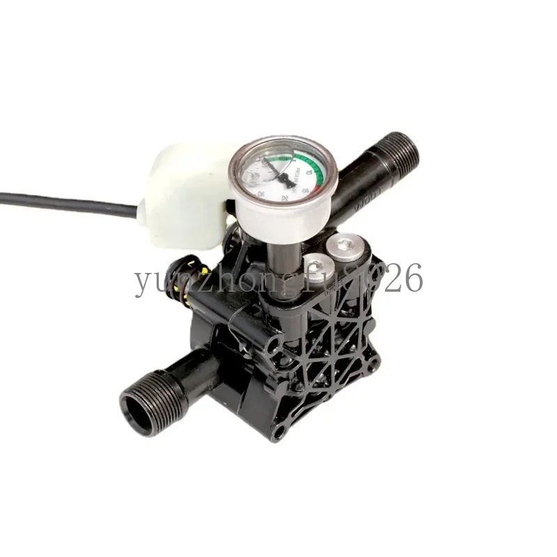 

High Pressure Car Washing Machine Accessories Pump Head with Pressure Gauge Pump Cover Assembly