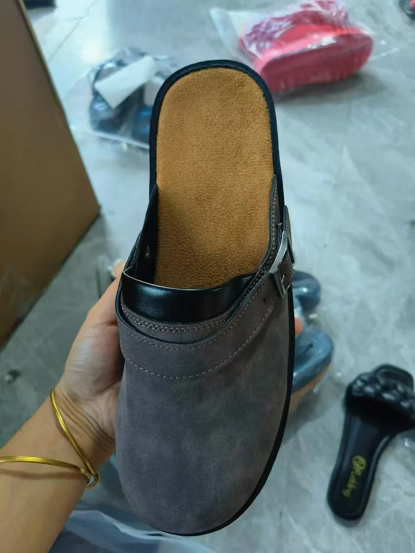 Neue Herren- und Damenpantoffeln Sommer PU-Leder Schuhe Vintage Weiche Sohle Slip-On Sandalen Strandpantoffeln Herren Freizeitschuhe Größe 38-48 – Detail 10