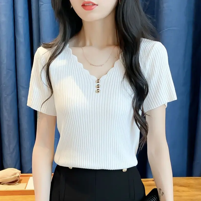 Korean Fashion Temperament Simple Summer Thin Ice Silk Short Sleeve T-shirt Women\'s Solid V-neck Patchwork Button Loose Knit Top