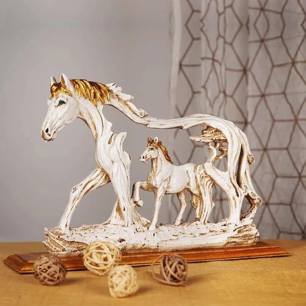 

Feng Shui Hollow-Out Resin Horse Statue - Galloping Horse Craft, Fine Steed Figurine for Study Office Decor