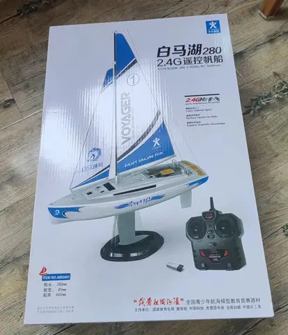 Joyway Red Caribbean 8802 Proportional RC Sailing Boat Model Remote Control Boat for Kids Outdoor Competition Toy Gift