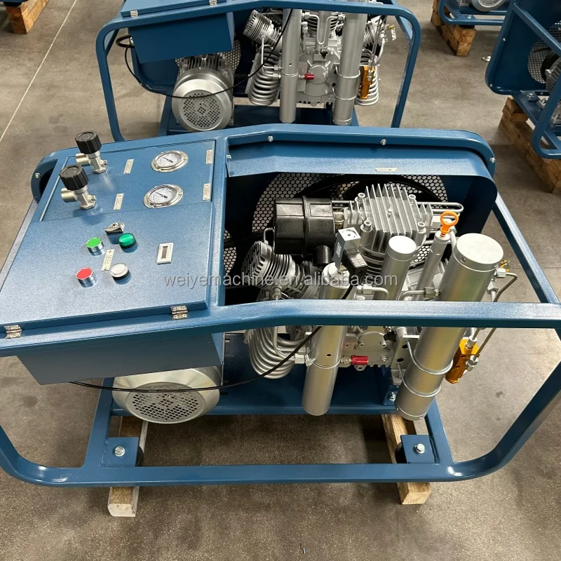 7.5KW Scarico automatico delle acque reflue 300L Apparecchio per la respirazione antincendio Pompa d'aria 6.8L Bottiglia d'aria 30Mpa Compressore subacqueo portatile