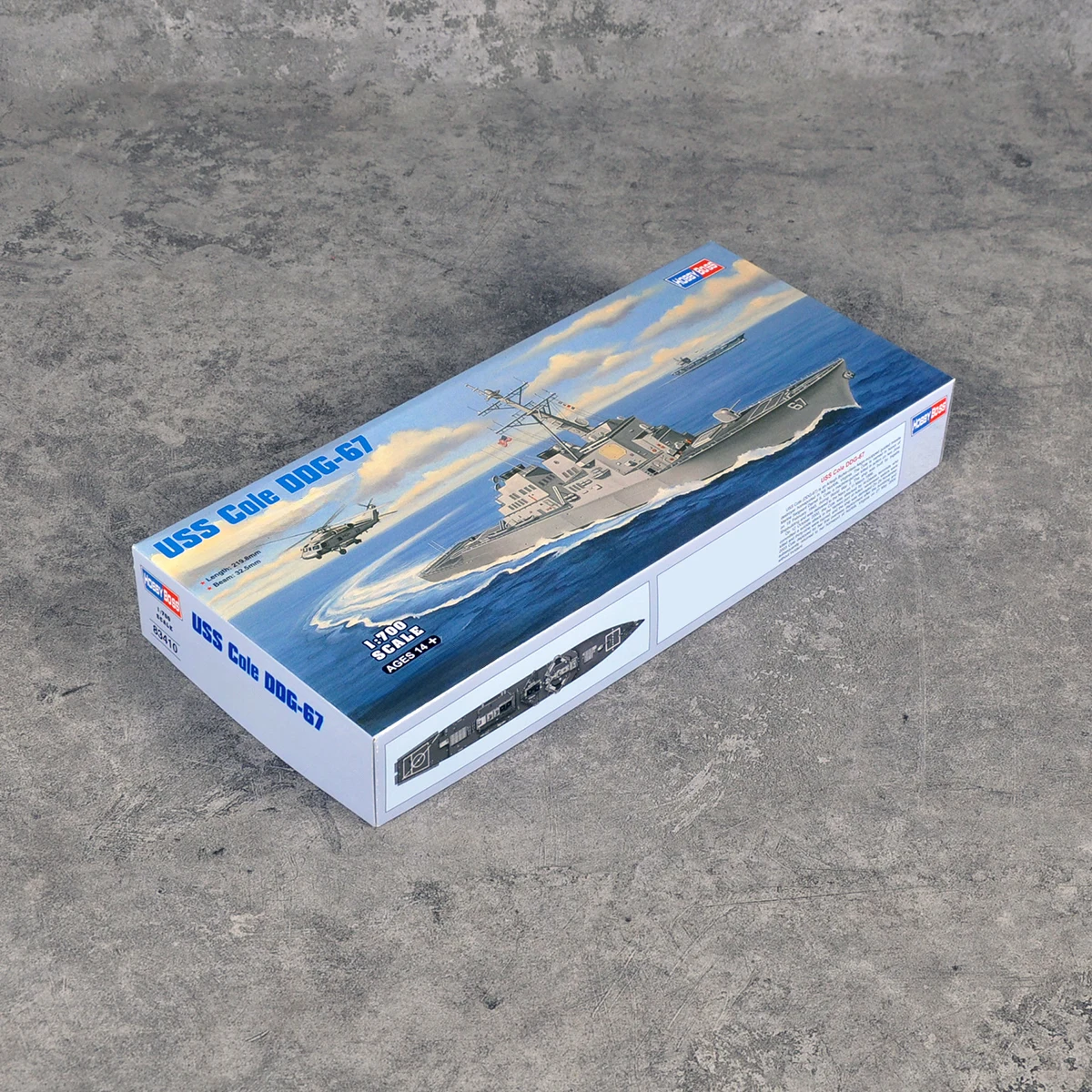 Model Kit Uss Iowa - ホビーボス 83410 1/700 アメリカ海軍 USS コール