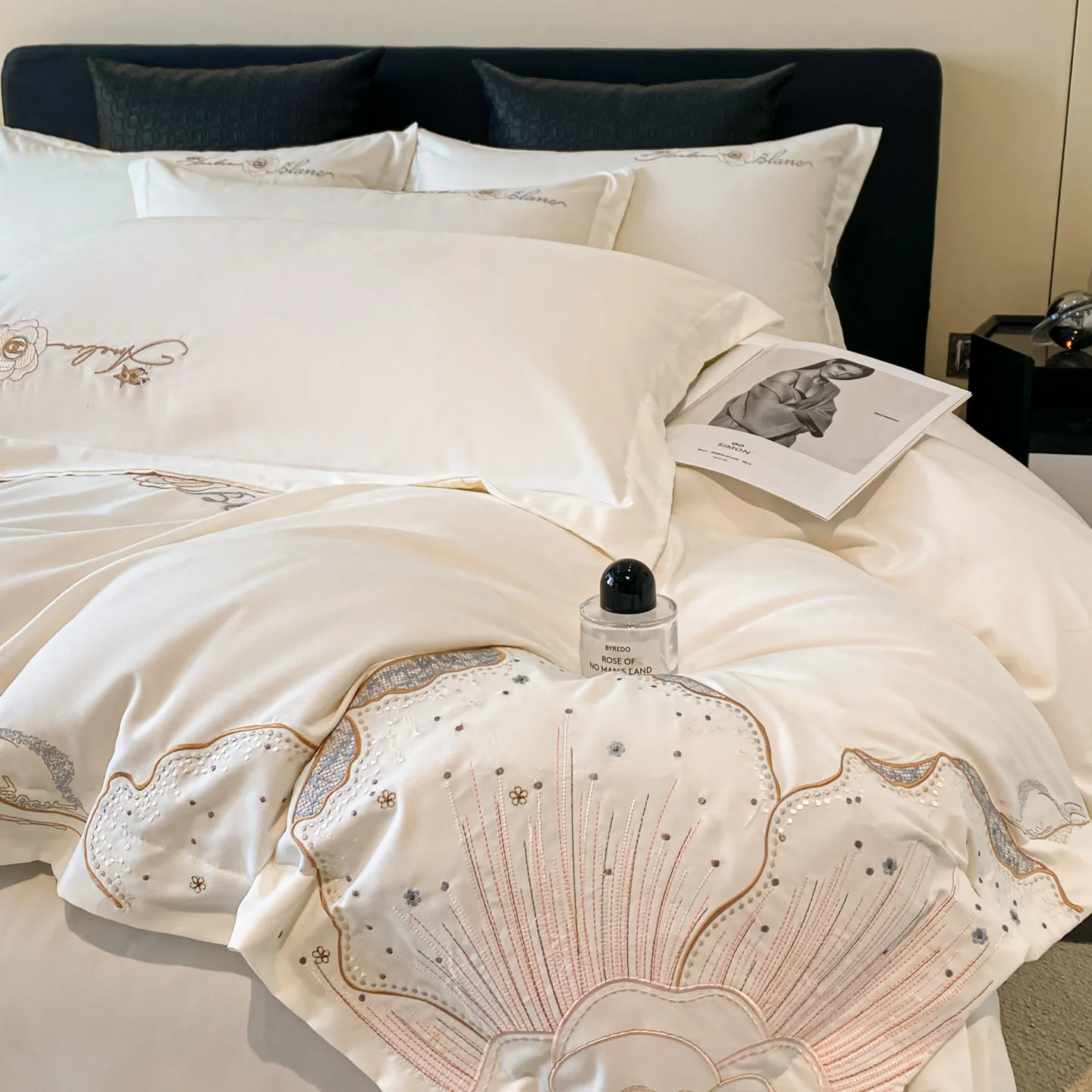 4Pcs Bedding Set Nordic Soft Cotton Blossom Embroidery, Simple Solid Color Yellow Luxury Bedroom Sets Sheets Sets Queen Size
