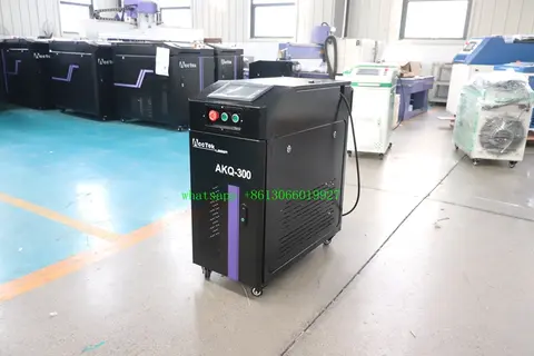 산업용 휴대용 펄스 타입 레이저 청소 기계, 녹 제거제, 금속 강철 페인트 녹 청소 기계, 100W, 500W