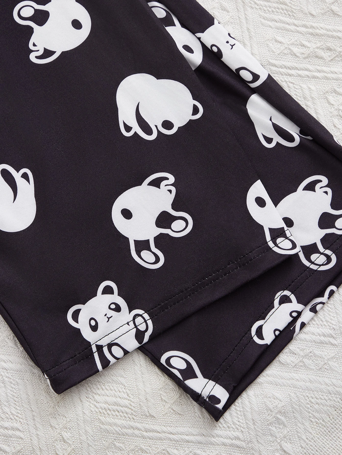 Traje de pantalón corto con estampado de panda para mujer, de tres piezas top de manga corta negro, ropa informal para el hogar de dibujos animados, nuevo estilo