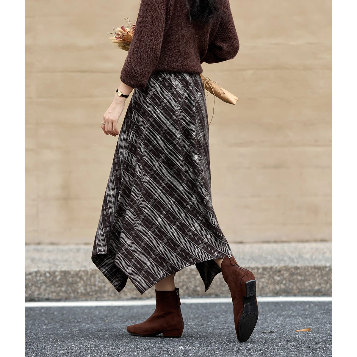 กระโปรงลายสก็อตวินเทจ VIMLY สำหรับผู้หญิง คอลเลคชั่นฤดูใบไม้ร่วง 2025 กระโปรงทรงเอ ชายกระโปรงไม่เท่ากัน ทรงยาว ทรงหลวม ใส่ได้หลากหลาย รุ่น A2976
