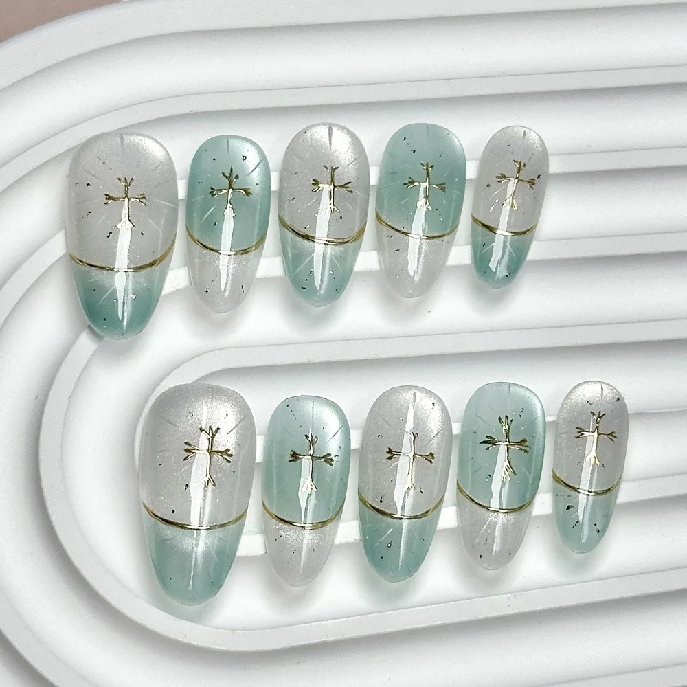 

10 штук простых и элегантных накладных ногтей ручной работы, светло-мятно-зеленые с золотым крестом, французский дизайн, полупрозрачные, для маникюра