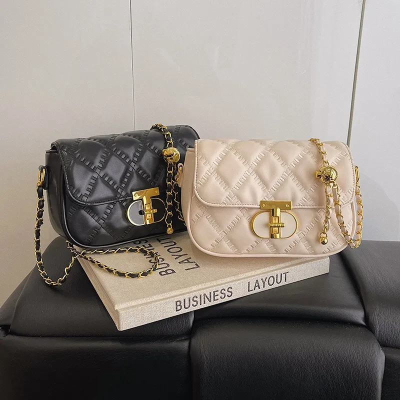 

New fashionable chain strap crossbody bag, women's casual shoulder bag, luxury women's small square bag