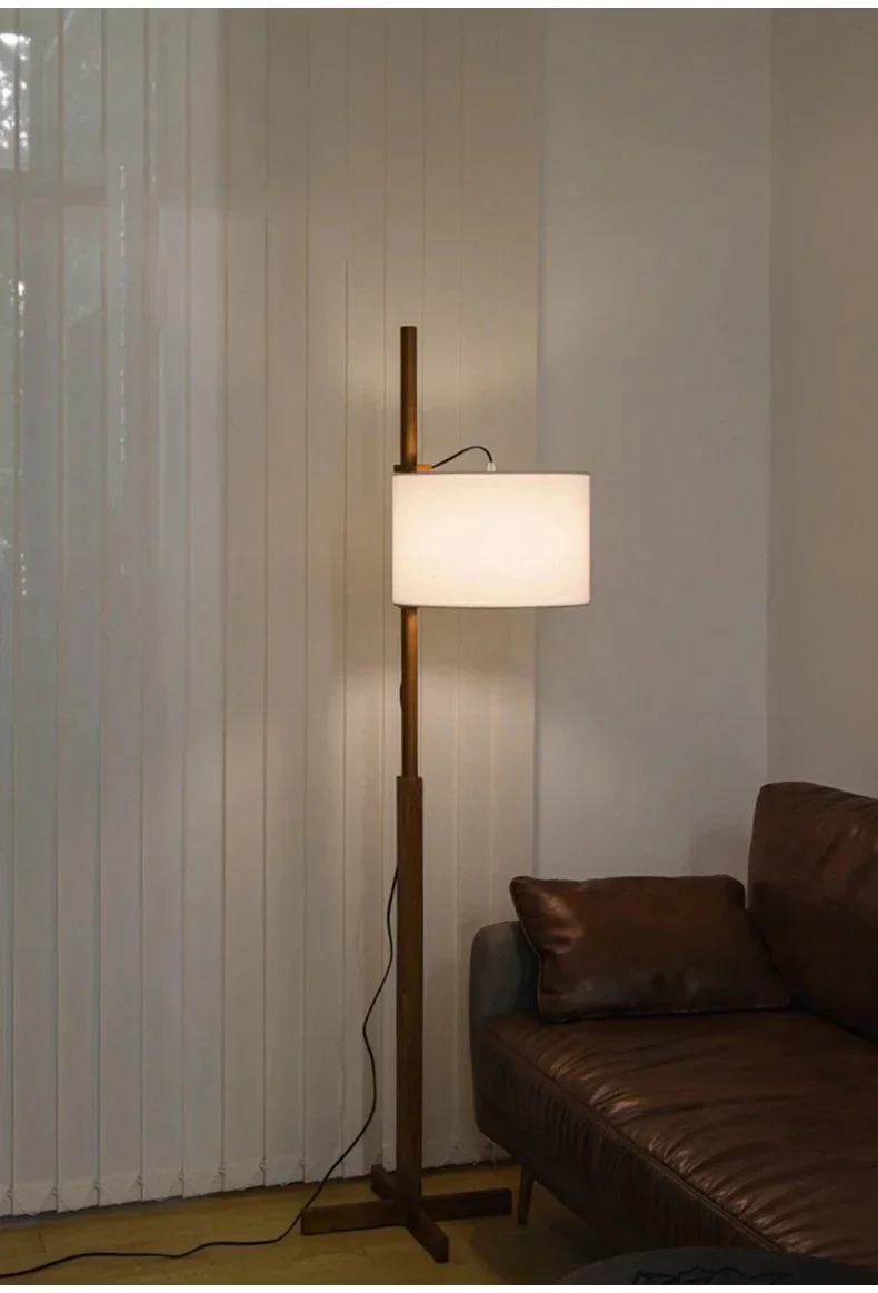 Lámpara Led de pie moderna nórdica Wabi Sabi de tela de madera maciza, lámpara de noche para dormitorio, sala de estar, decoración del hogar, sofá esquinero de pie