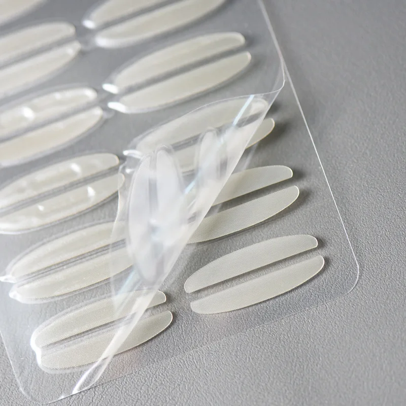 10 fogli di nastro invisibile per doppia palpebra in raso autoadesivo adesivi per palpebre trasparenti adesivi in fibra impermeabile per palpebra