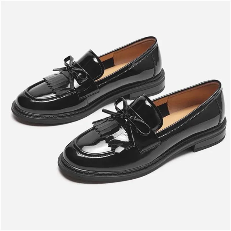 Butterfly-knot Shoes For Lady Round Toe Mid Heels Tassel Women Patent Leather Female Loafers Sewing Lines Tacones Zapatos Mujer