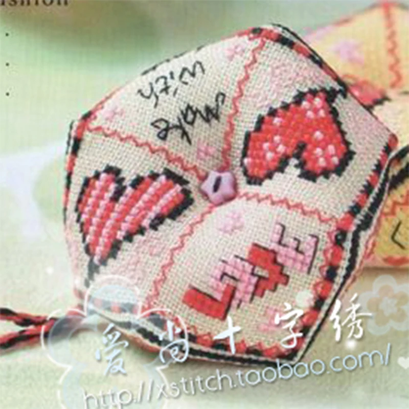 P71 Cross Stitch Kits Cross-stitch Embroidery Sets Needlework Set Threads Pin Needle Cushion Biscornu Counted Cross-Stitching